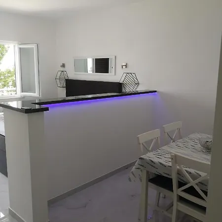 Appartamento Royal View 2, Lukic *